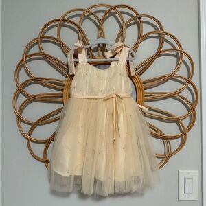 Elegant Cream Tulle Dress with Bow